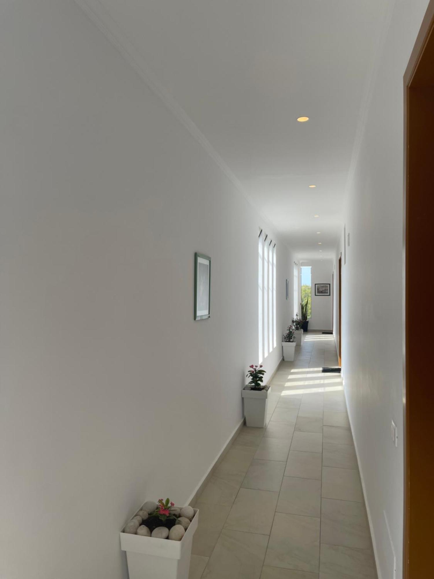 George Apartments Himare Eksteriør bilde